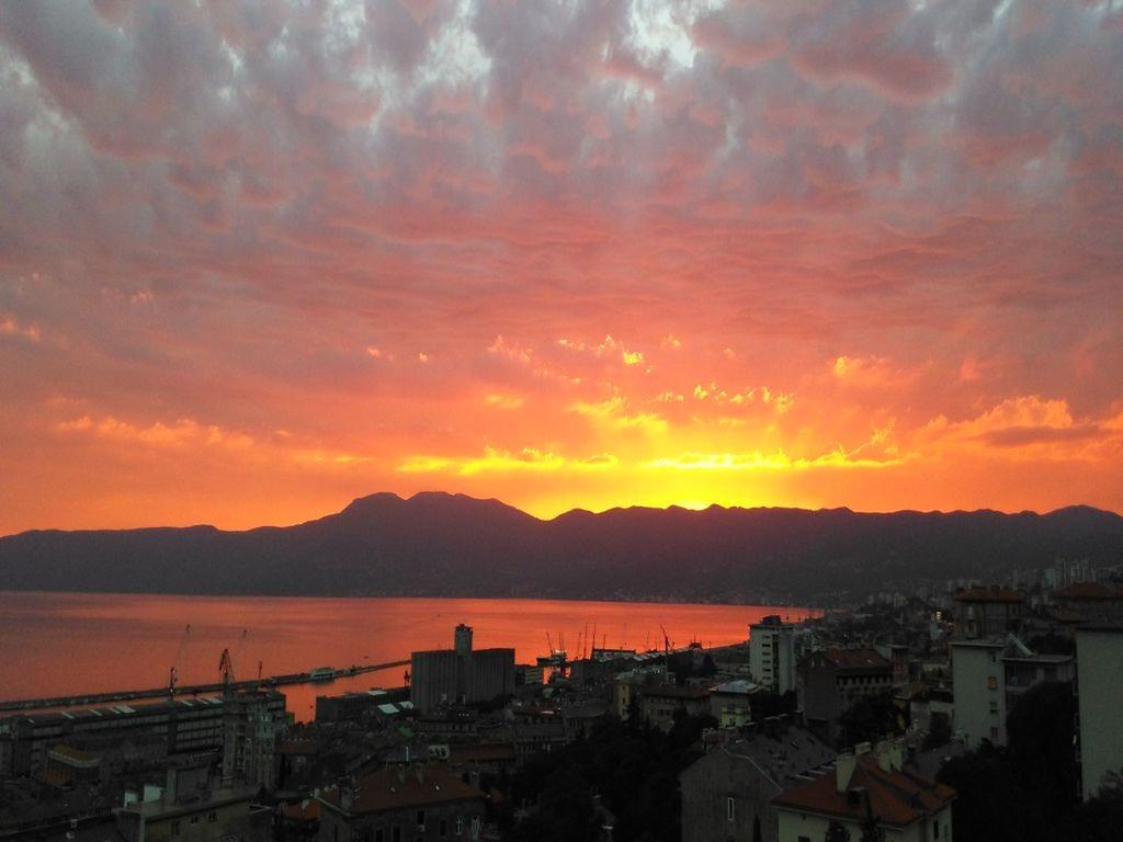 Liburana Apartment Rijeka Luaran gambar