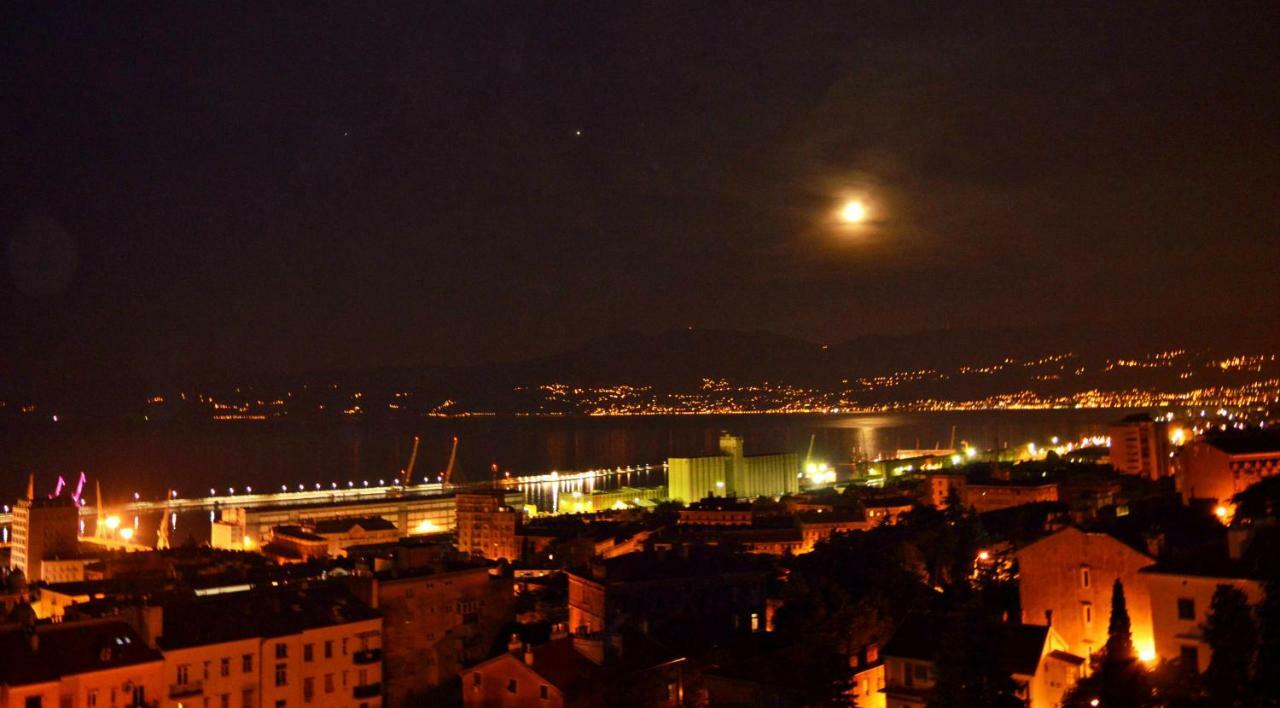 Liburana Apartment Rijeka Luaran gambar